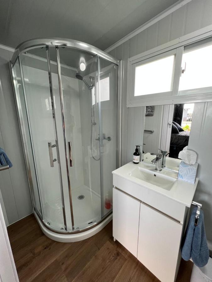 Raglan Seaview Cabin מראה חיצוני תמונה